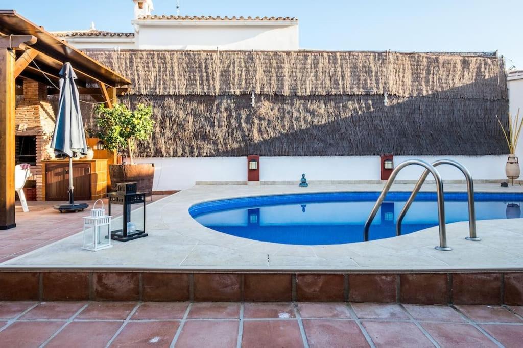 Estudio Maria De Waard Nerja Εξωτερικό φωτογραφία