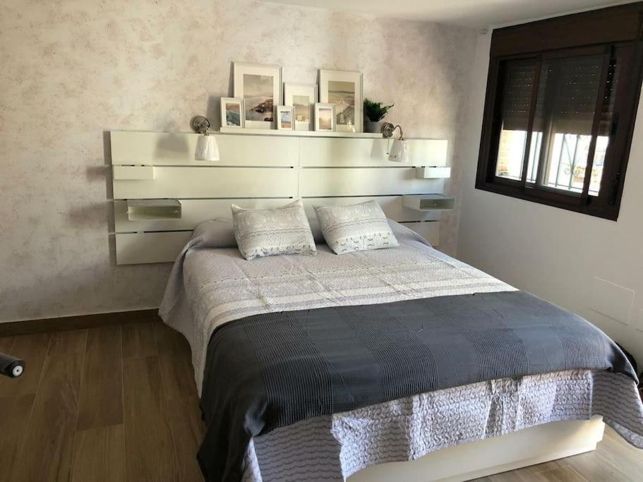 Estudio Maria De Waard Nerja Εξωτερικό φωτογραφία