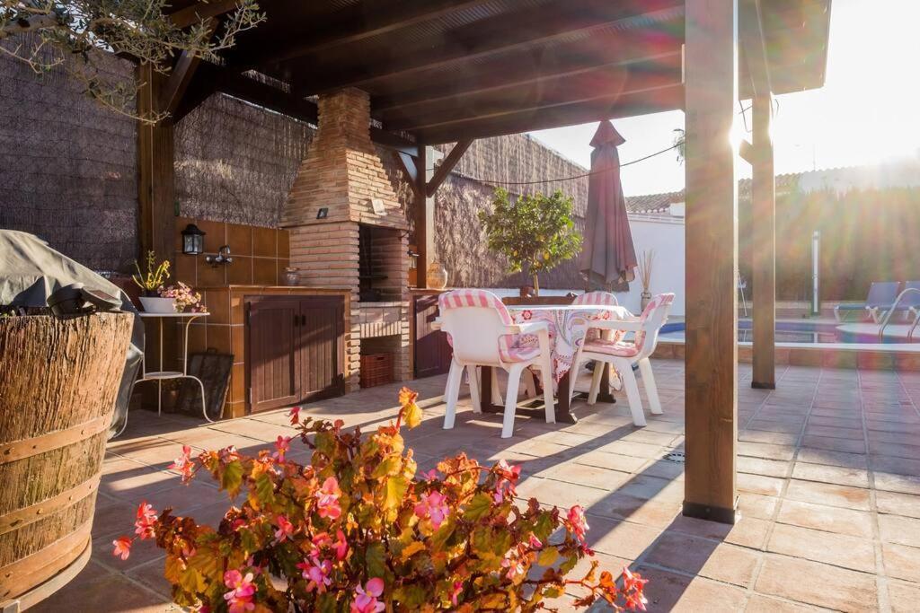 Estudio Maria De Waard Nerja Εξωτερικό φωτογραφία